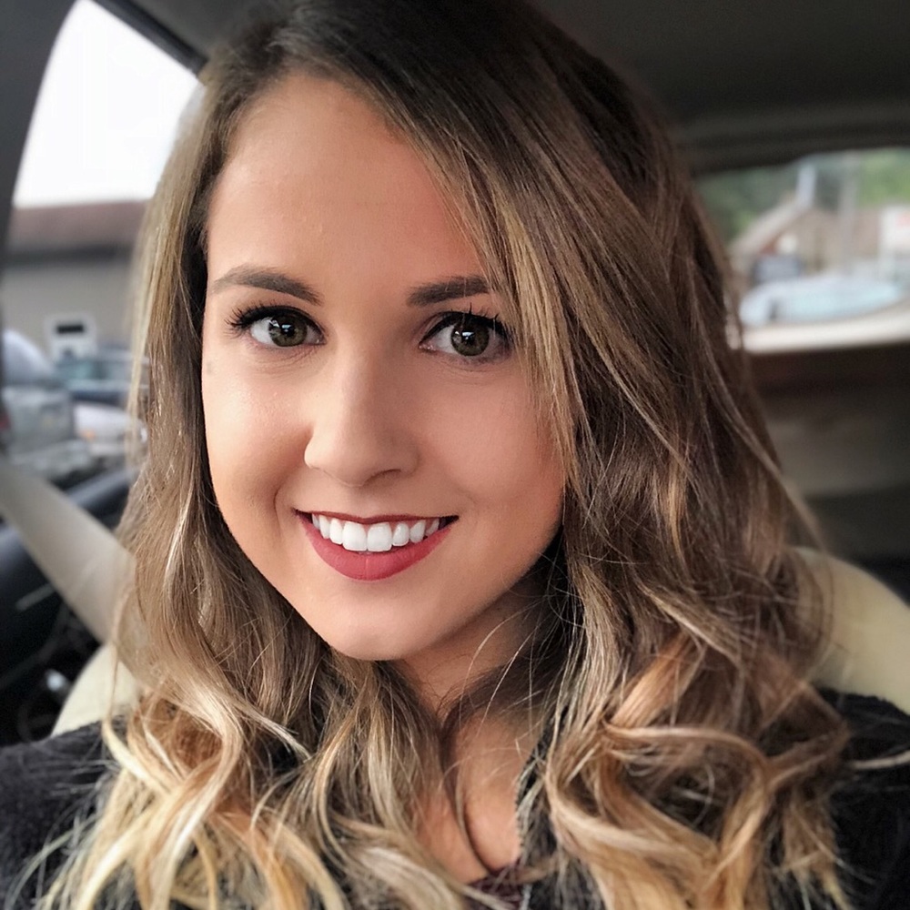 Meet your Posher, Emilie